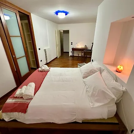 Casa de hóspedes Piazza Carlo Alberto 3*