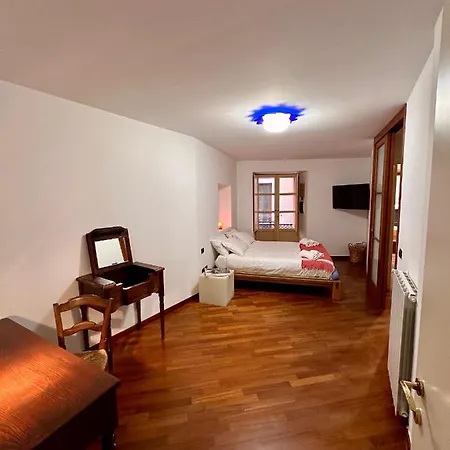 Piazza Carlo Alberto 3* Cagliari