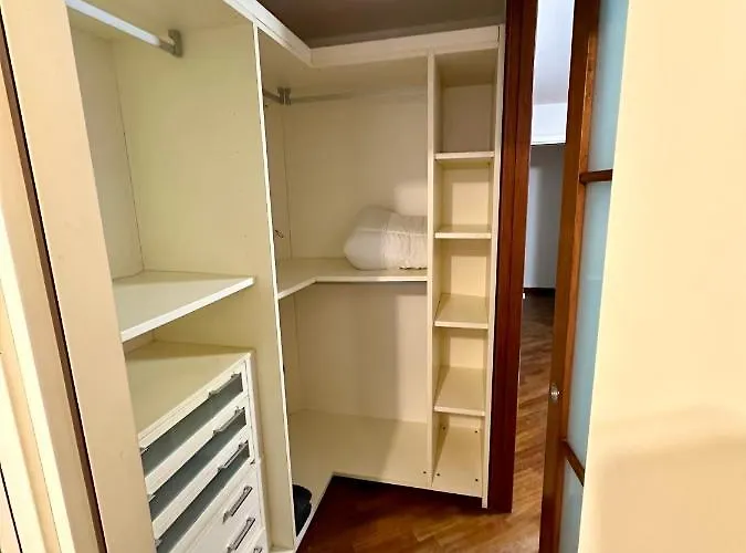 Piazza Carlo Alberto Gasthuis 3*